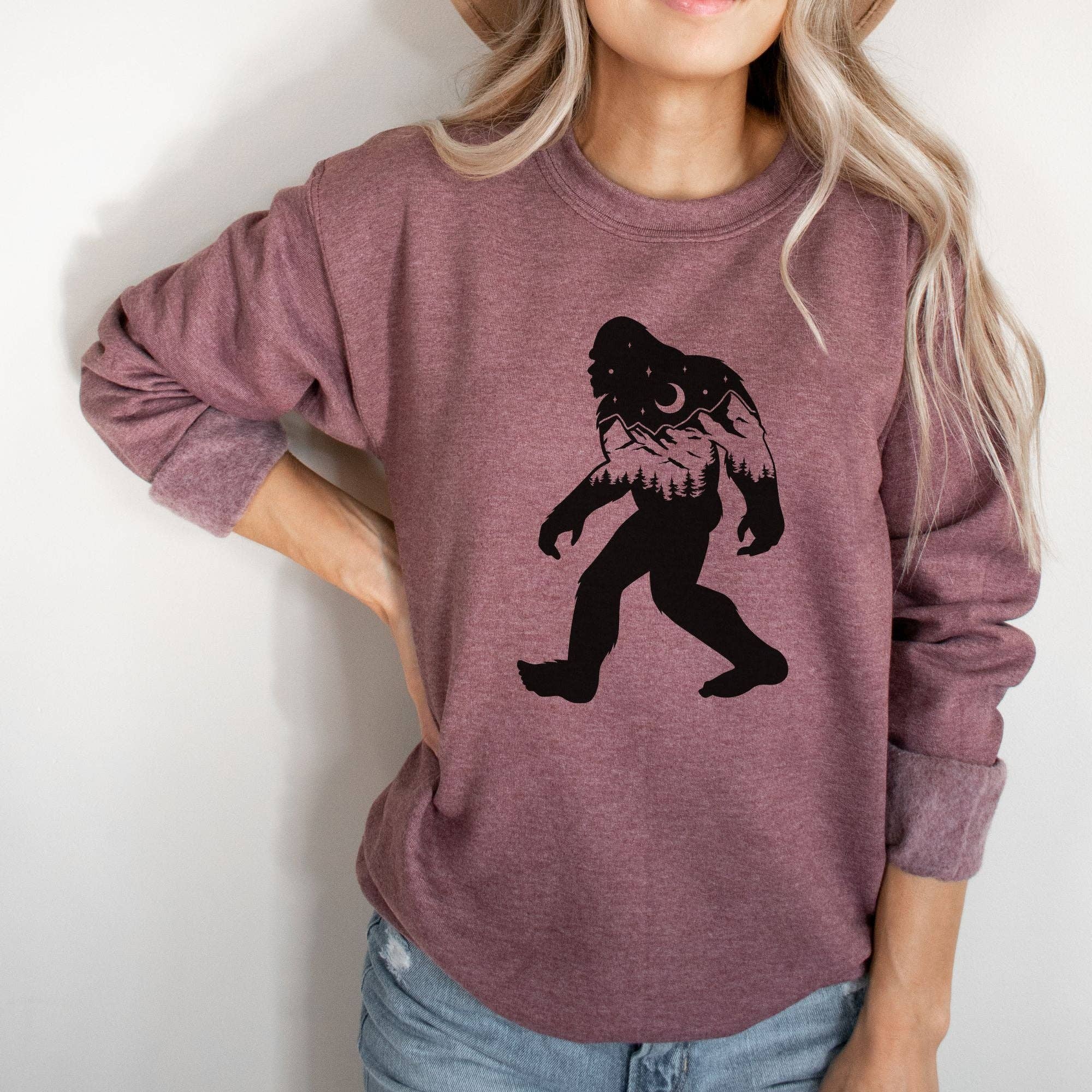 Bigfoot Nature Scene Sweatshirt 180