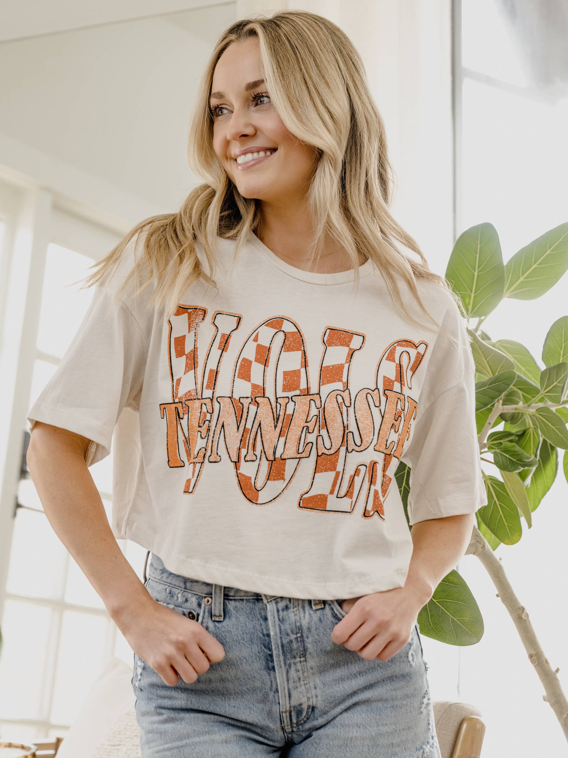 Tennessee Vols Twisted Check Off White Cropped Tee