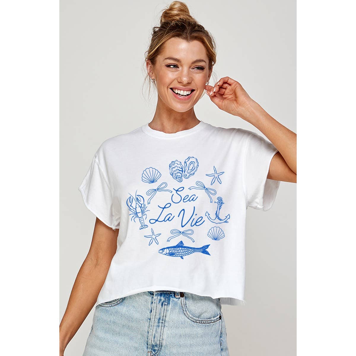 Sea La Vie  Vintage Graphic Crop Top