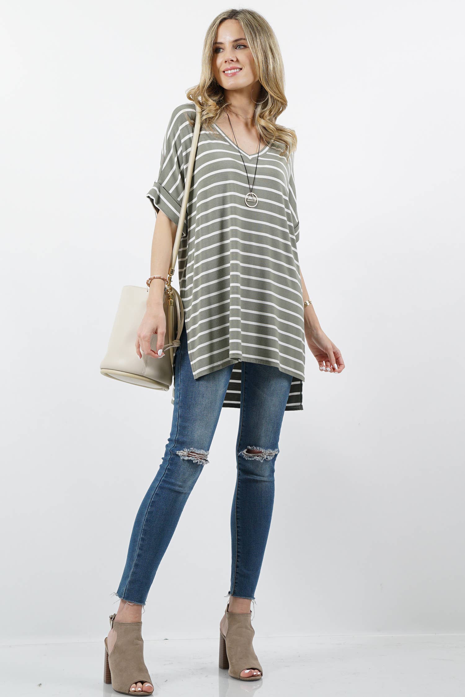 SI-16236 Stripe Rolled Short Sleeve V-Neck