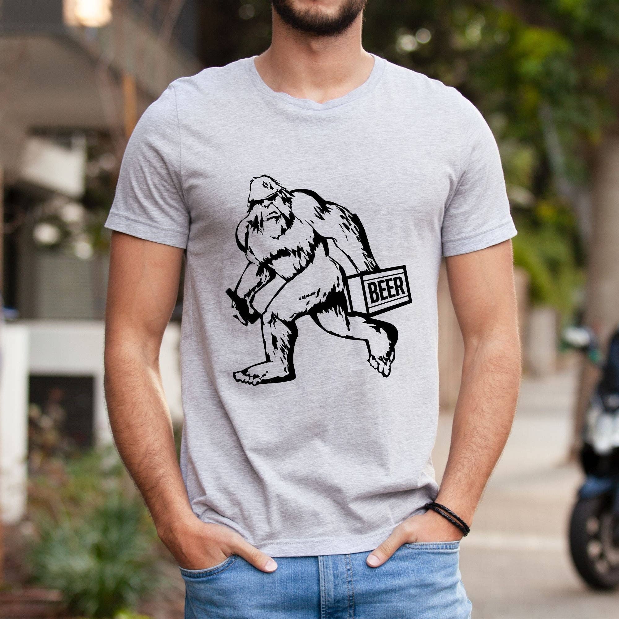 Bigfoot Loves Beer Graphic Tee 029