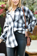 ..SC121757 Turn Down Collar Button Down Loose Fit Plaid Jacket
