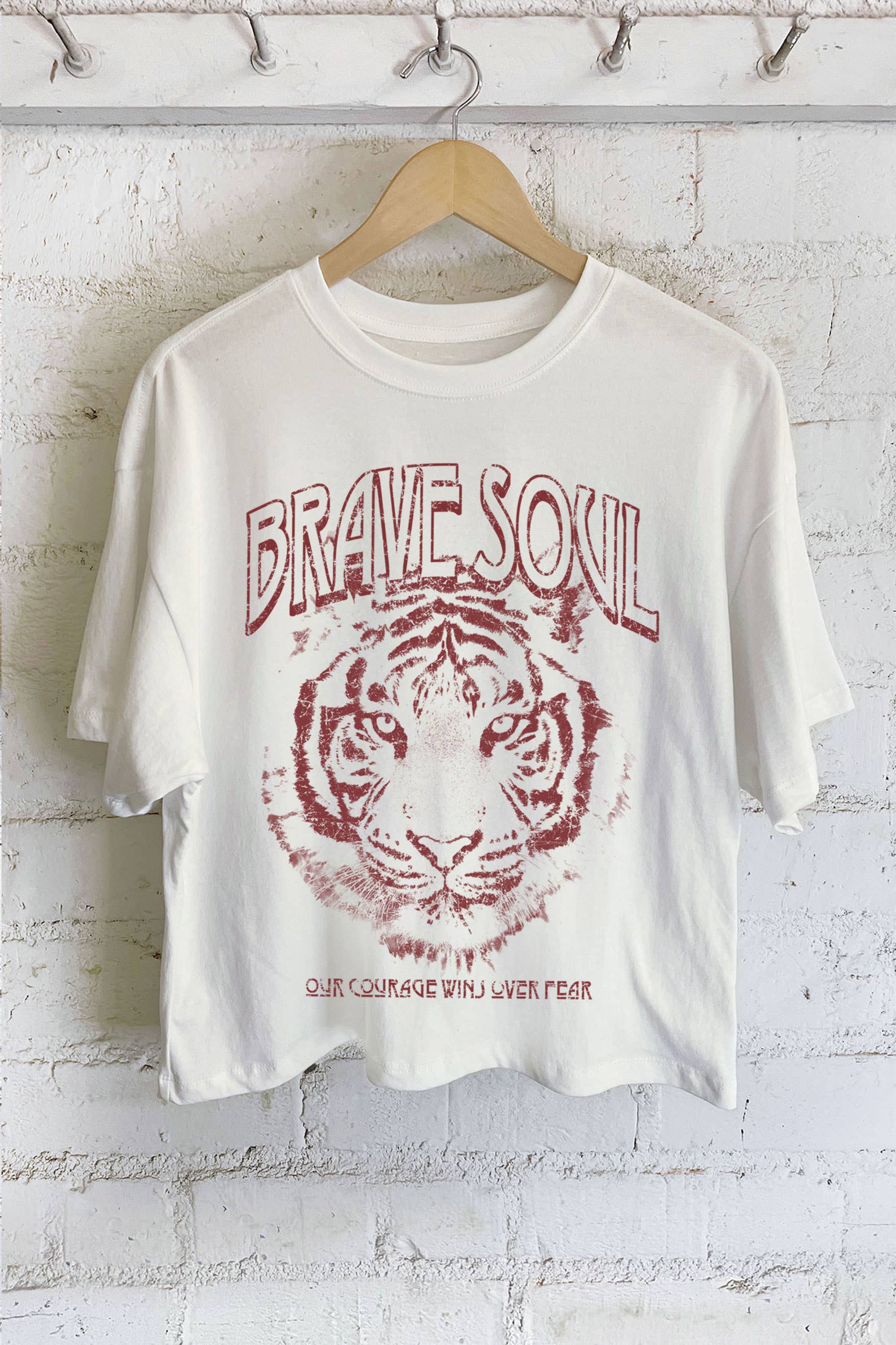 Brave Soul Tiger Graphic Long Crop Top