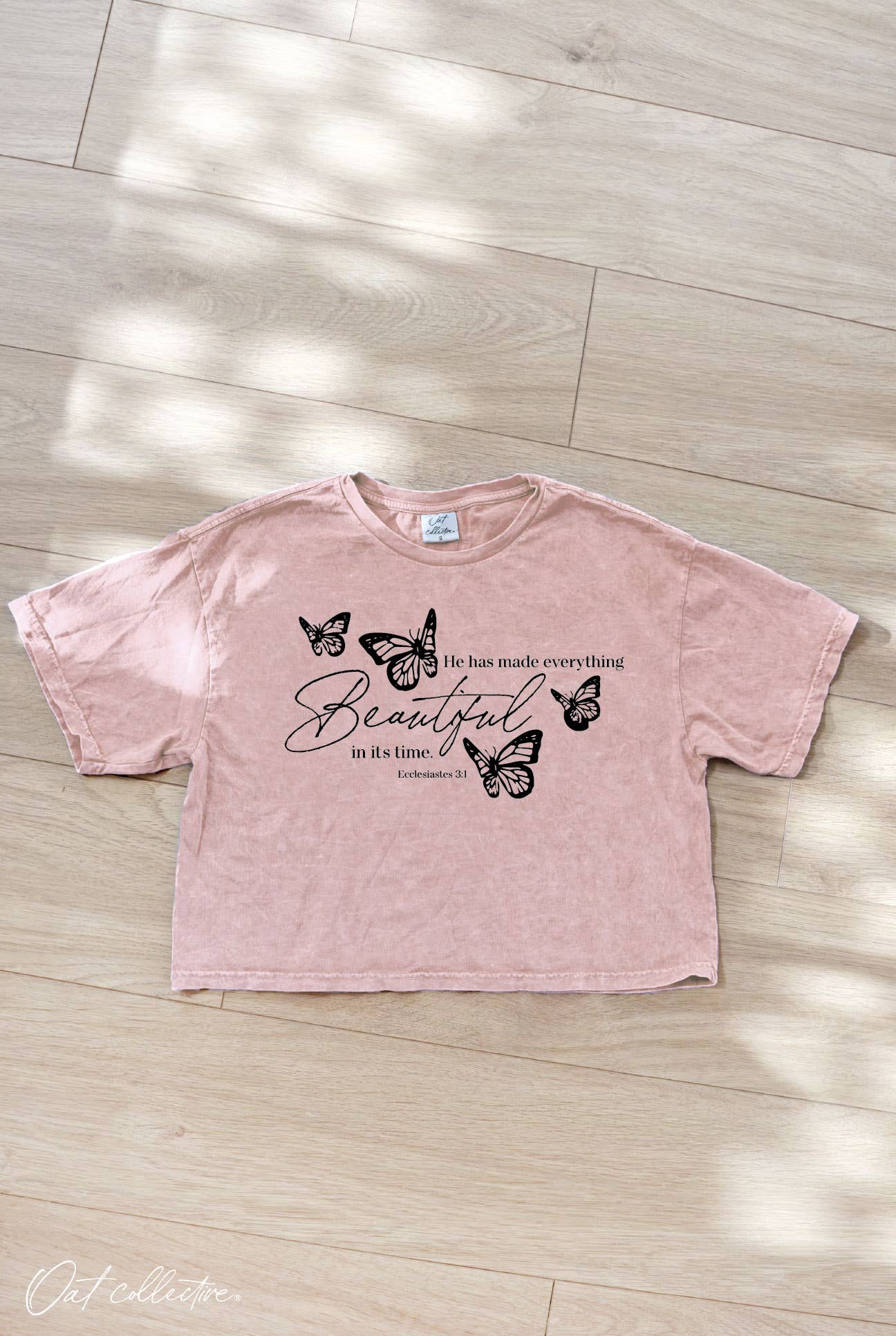 He Has Made Everything Beautiful Cropped Mineral Graphic Top