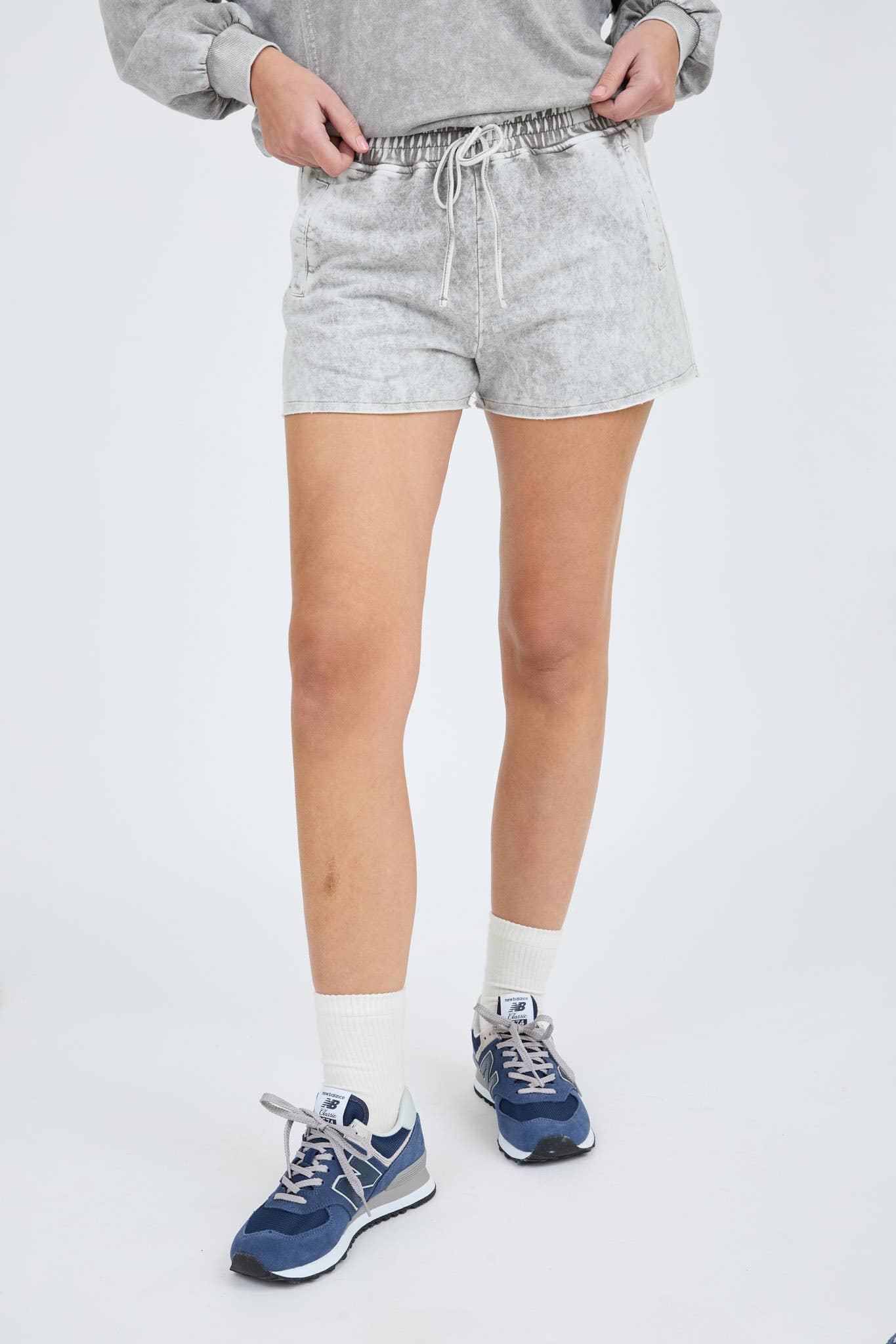 Washed Front Tie Raw Edge Mini Shorts