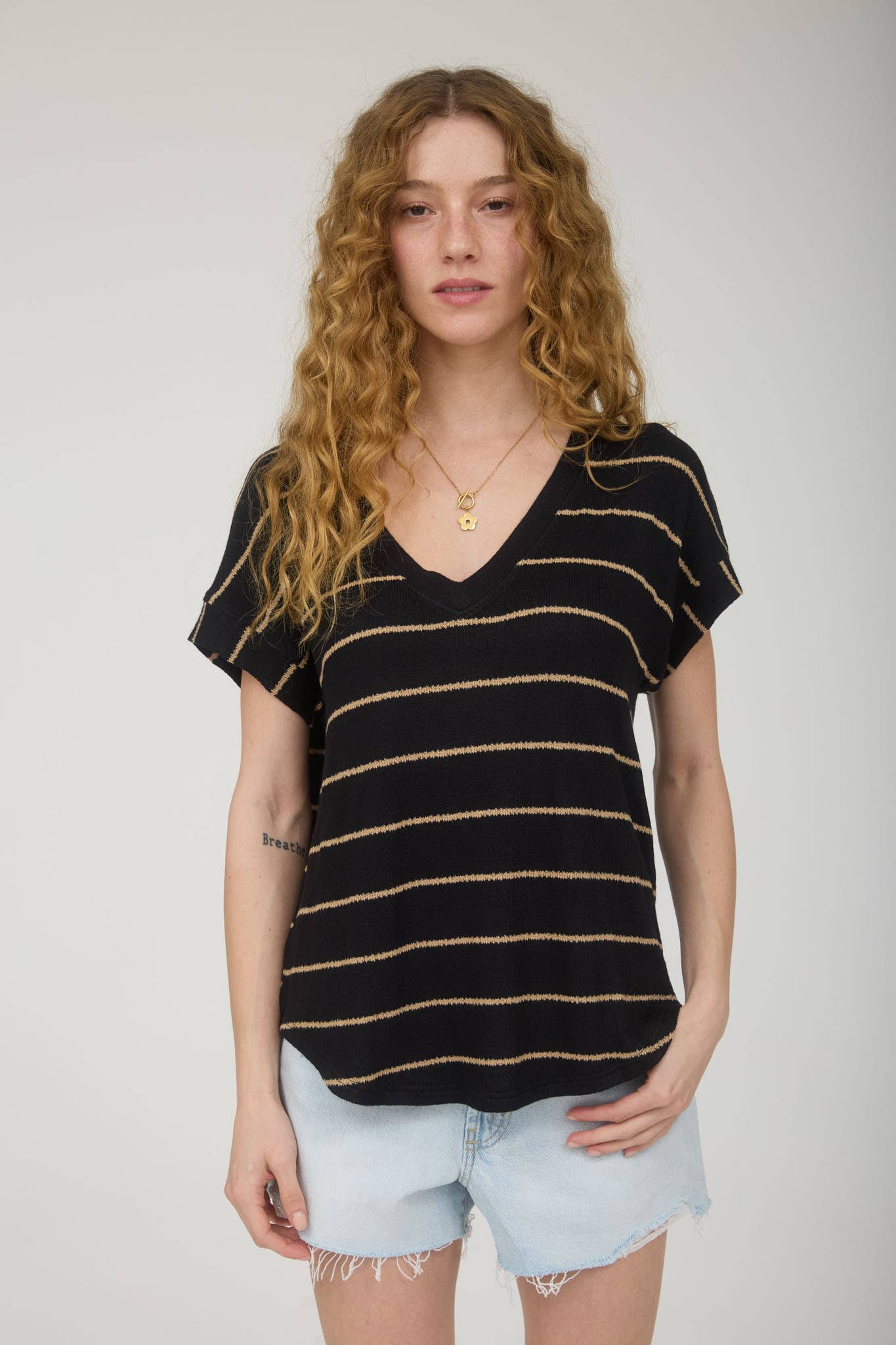 Plus Stripe V Neck Cuffed Short Sleeve Knit Top