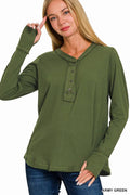 1125 Thumb Hole Cuffs Button Closure Long Sleeve Top SI-24797