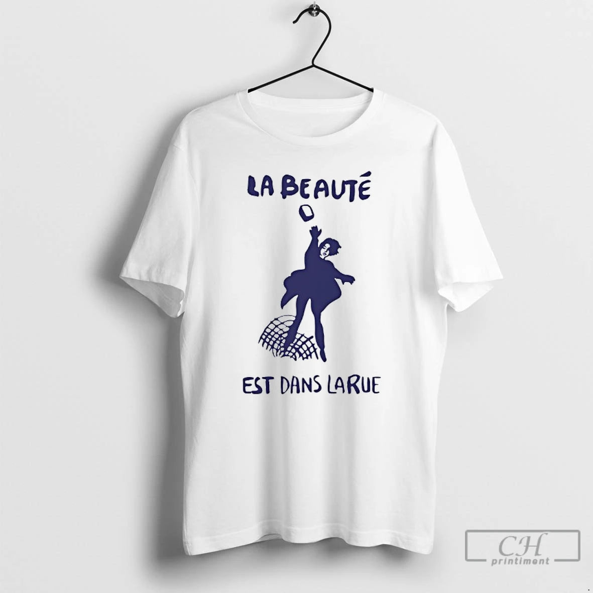 Classic La Beaute Est Dans Larue T Shirts