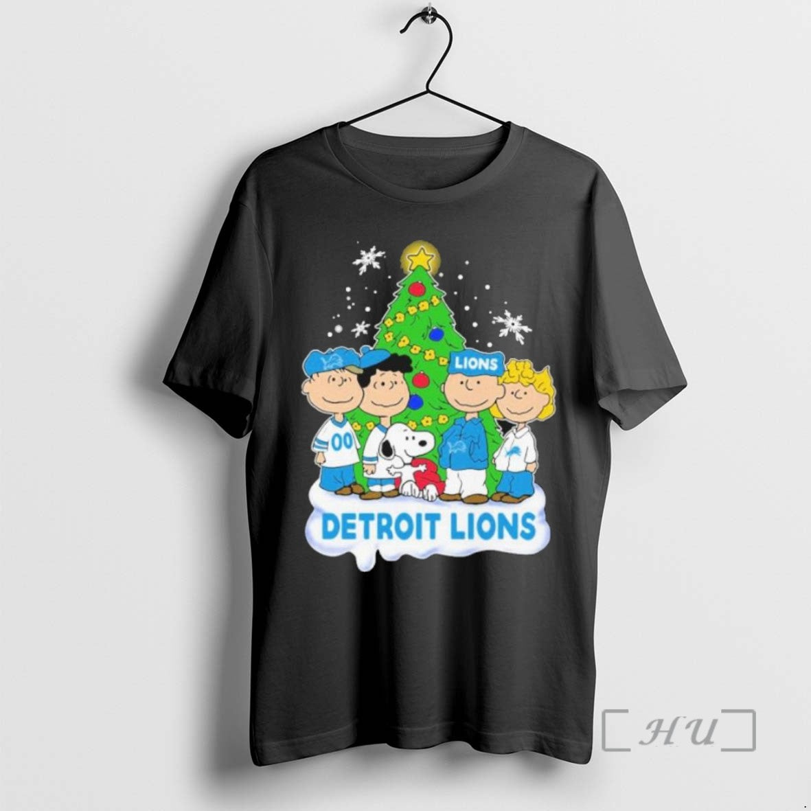 Limited Edition Detroit Lions X The Peanuts Merry Christmas Tee Shirt Sweater