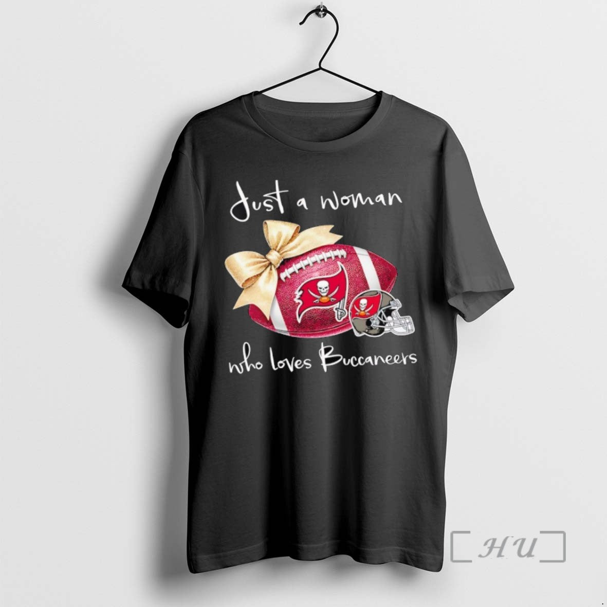 Limited Edition Just A Woman Who Loves Tampa Bay Buccaneers Gold Bow Helmet T Shirts