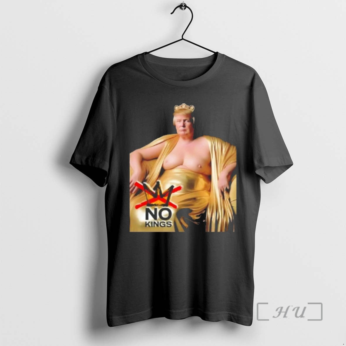 Limited Edition Trump Golden Thrones No Kings Tee Shirt Sweater