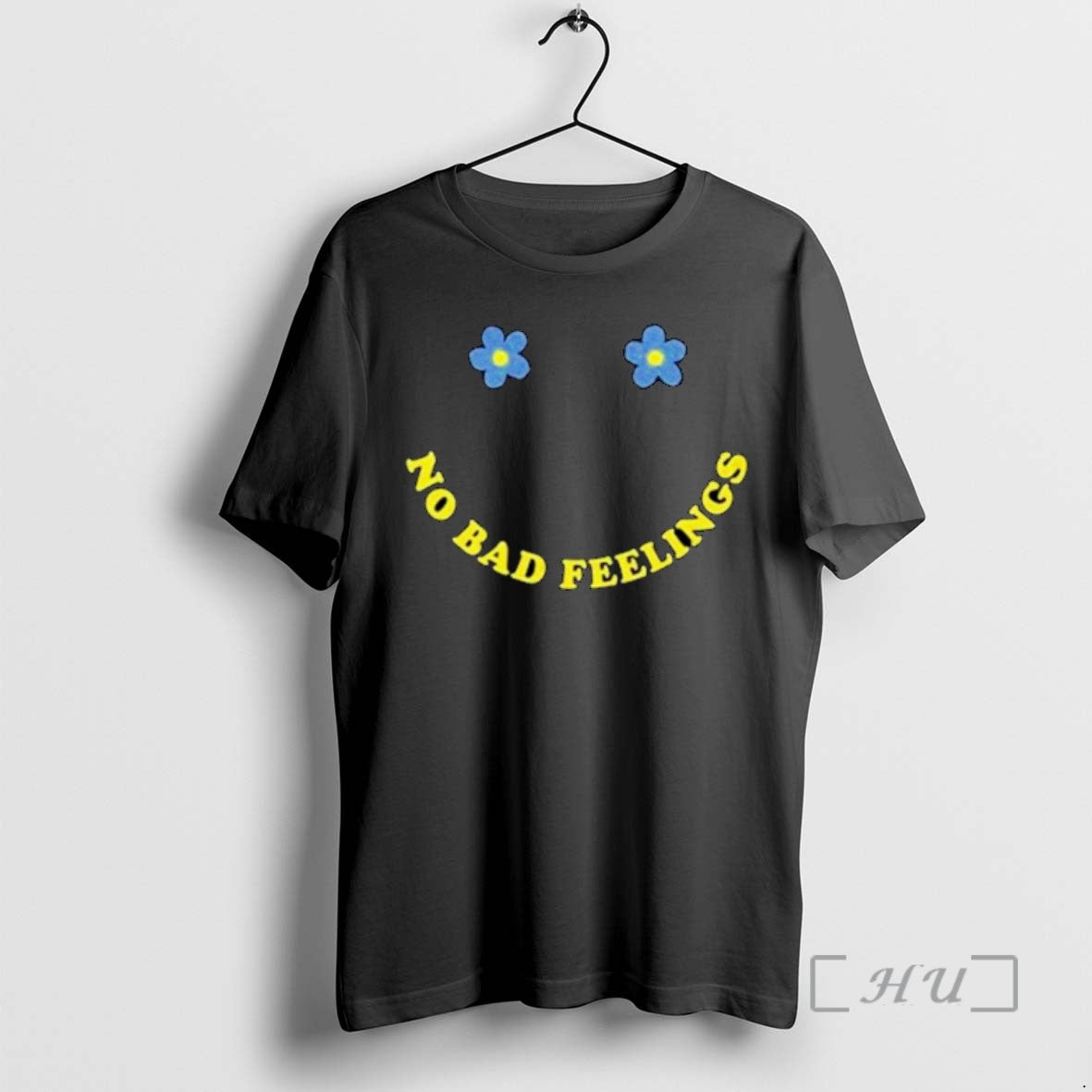 New No Bad Feelings Ornaments Tee Sweater