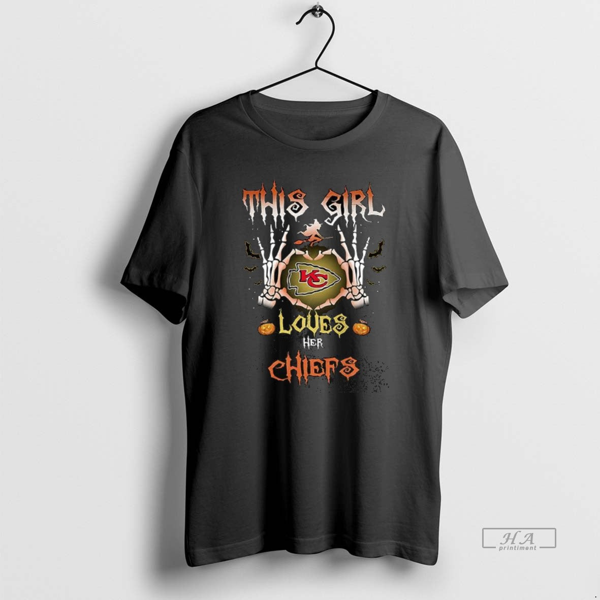 Official This Girl Loves Her Kansas City Chiefs Skelenton Halloween