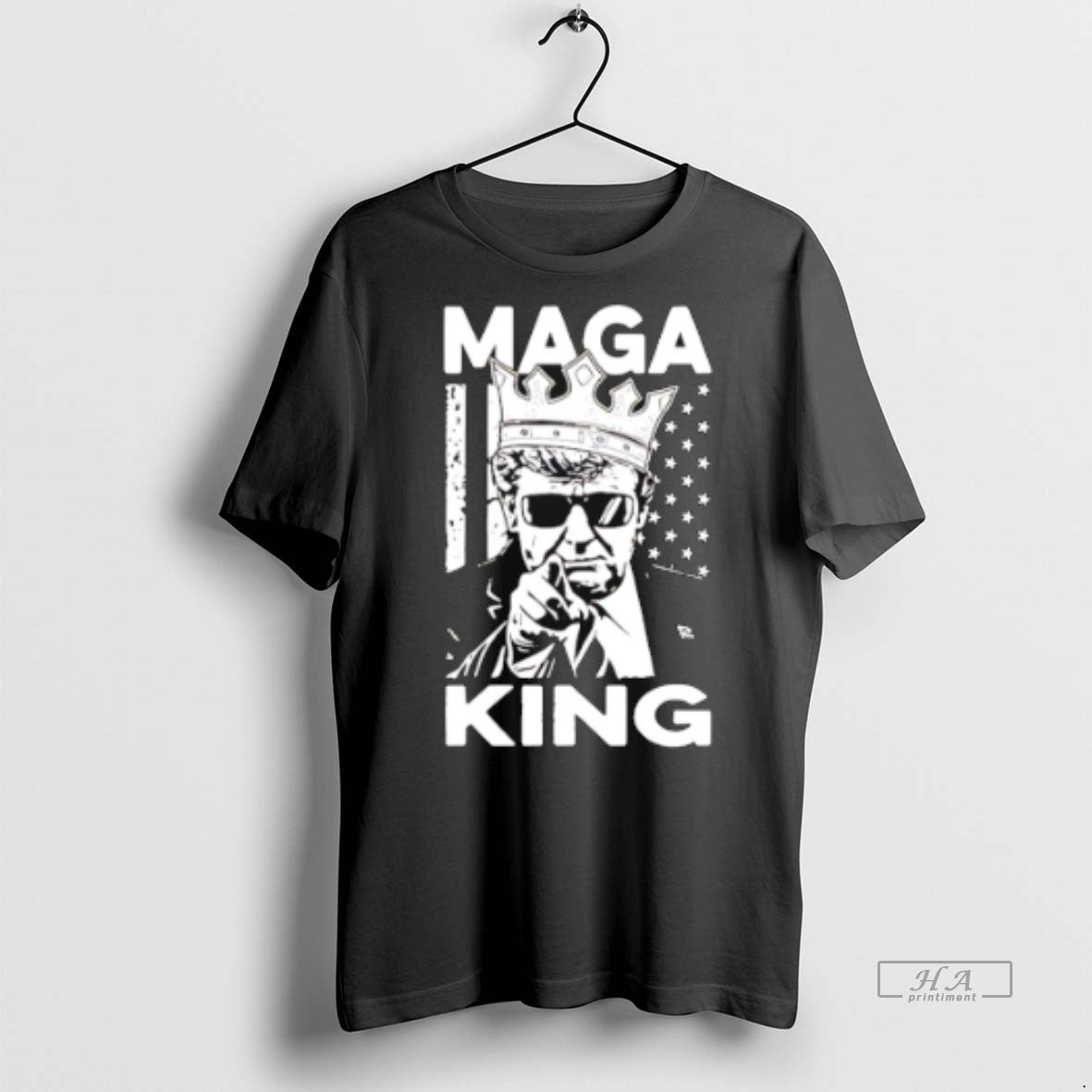 Official Trendy Maga King Donald Trump Cown 2025 Vintage Tee Sweater