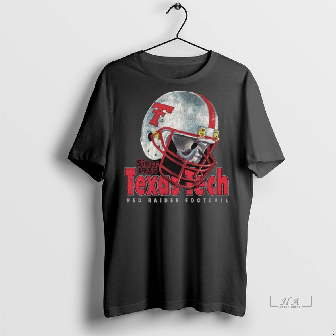 Official Trendy Texas Tech Red Raiders Football Dogpile Since 1925 Helmet Tee Sweater
