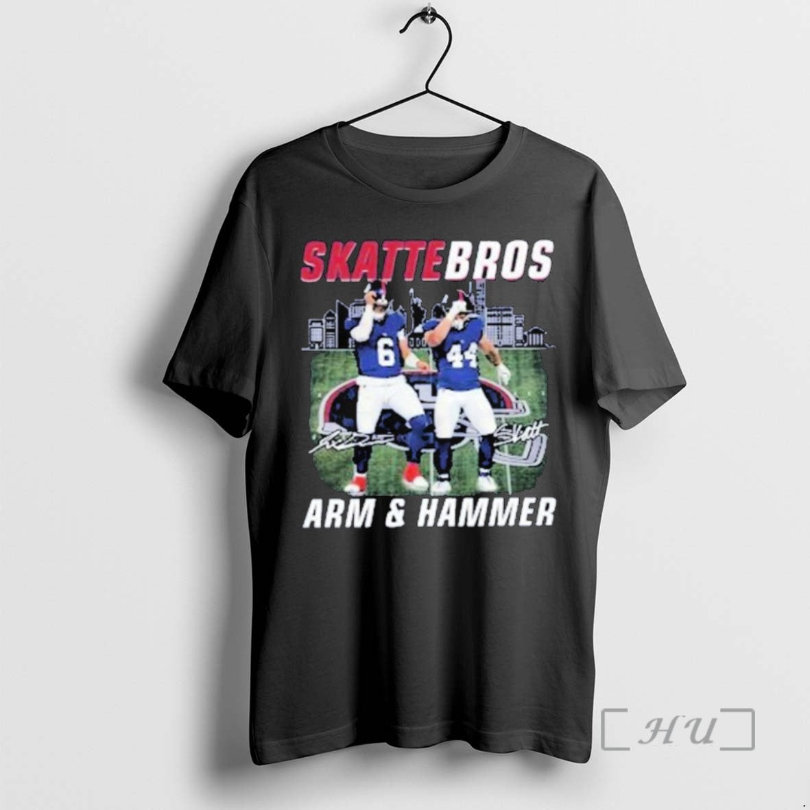 Officials New York Giants Jaxson Dart X Cam Skattebo Skattebros Arm And Hammer Signatures Tee