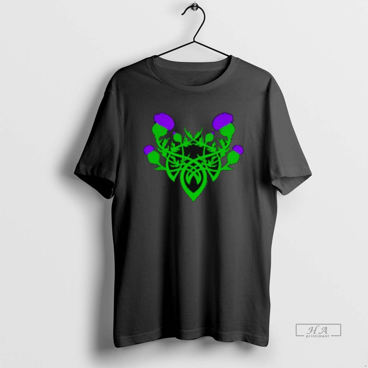 Trendy Thistle Knotwork