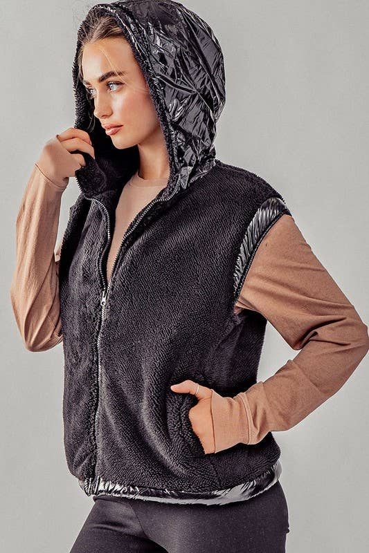 Plush Faux Fur Zip Up with Contrast Trim Hooded Vest