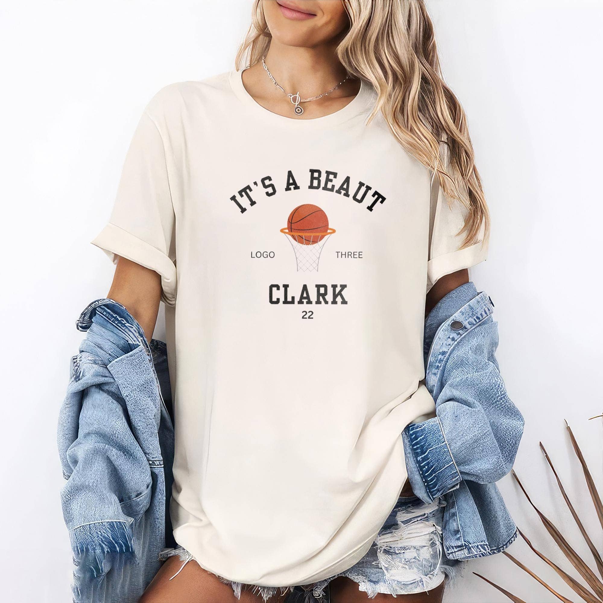 Indiana Basketball Fan T-Shirt - Clark 22 Gift