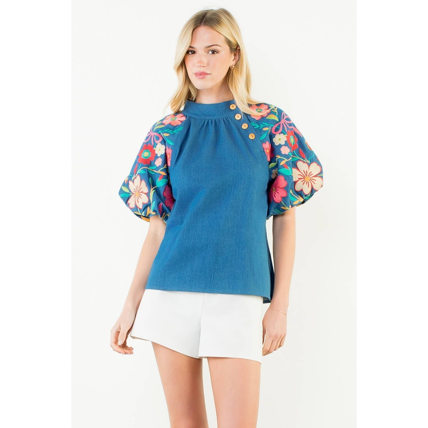 Floral Embroidery Puff Sleeve Top