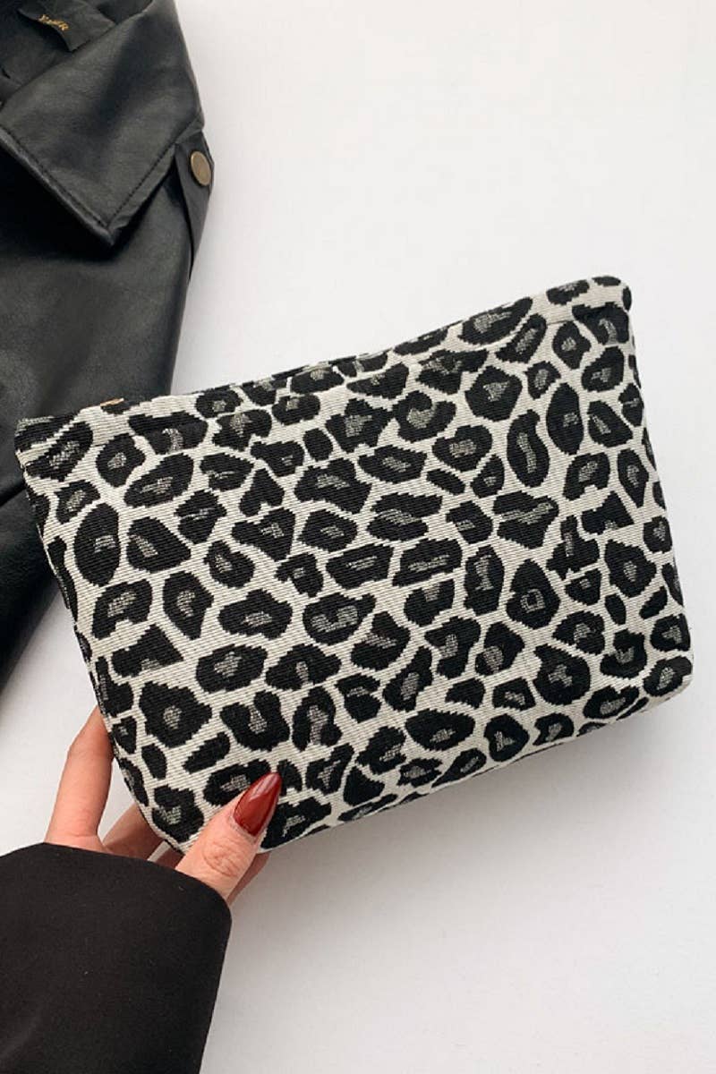 ,._ SI-26663 Leopard Canvas Cosmetic Makeup Travel Clutch Bag