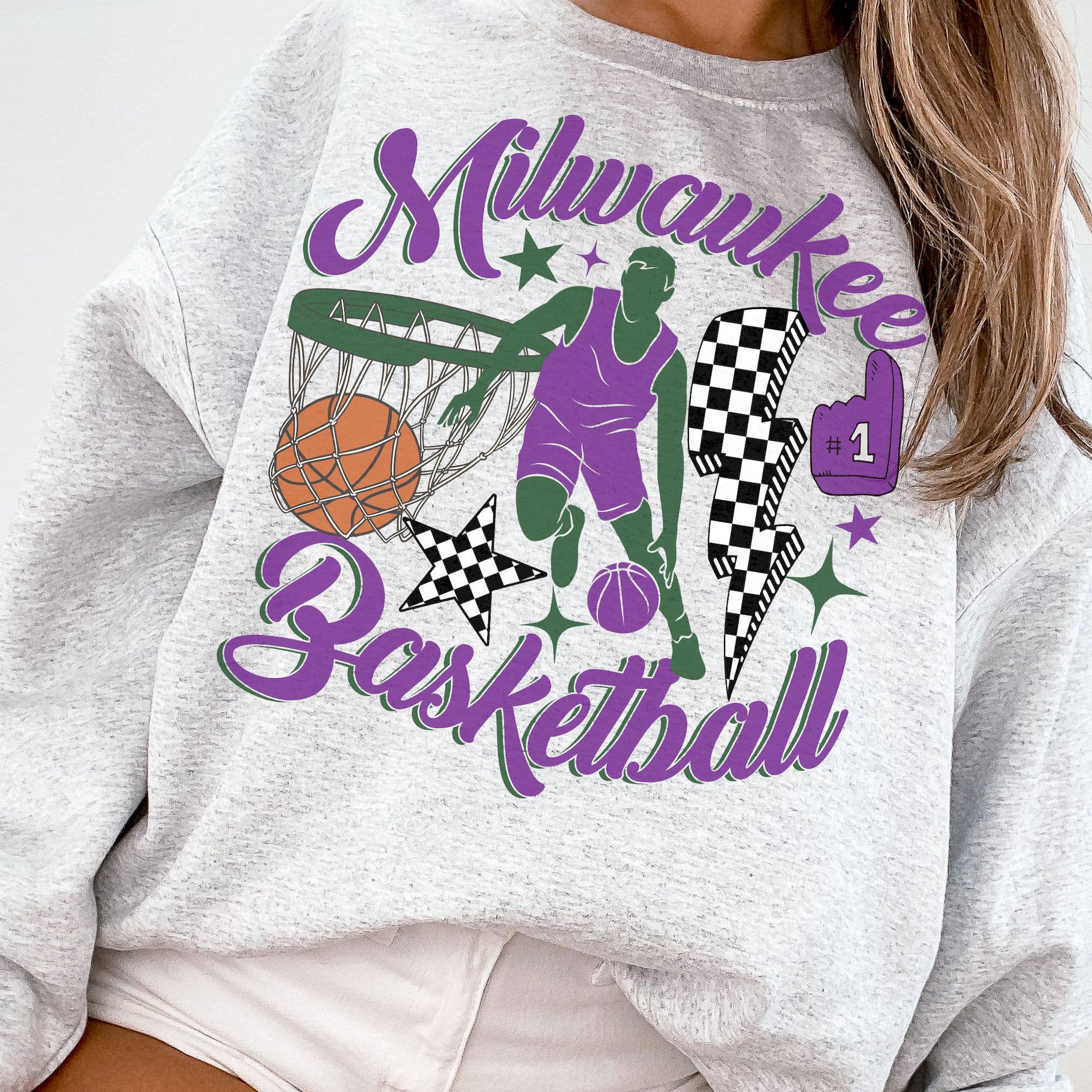 Retro Milwaukee Bucks Vintage Basketball Fan Sweatshirt