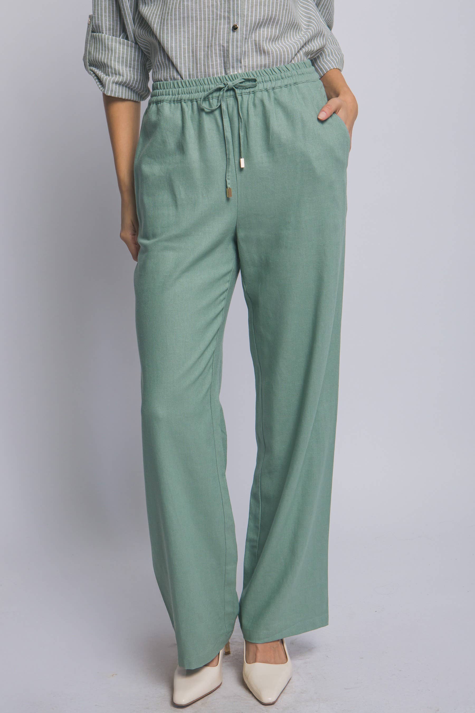 Linen Wide-Leg Pull-On Pants w/ Pockets