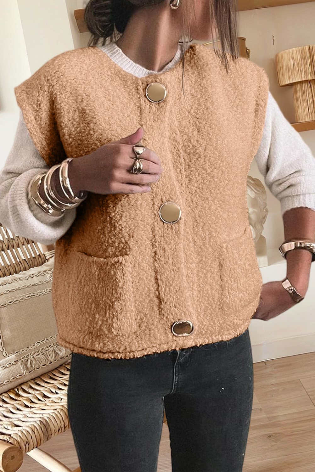 Big Button Accent Fuzzy Pocket Vest (S-Xl)