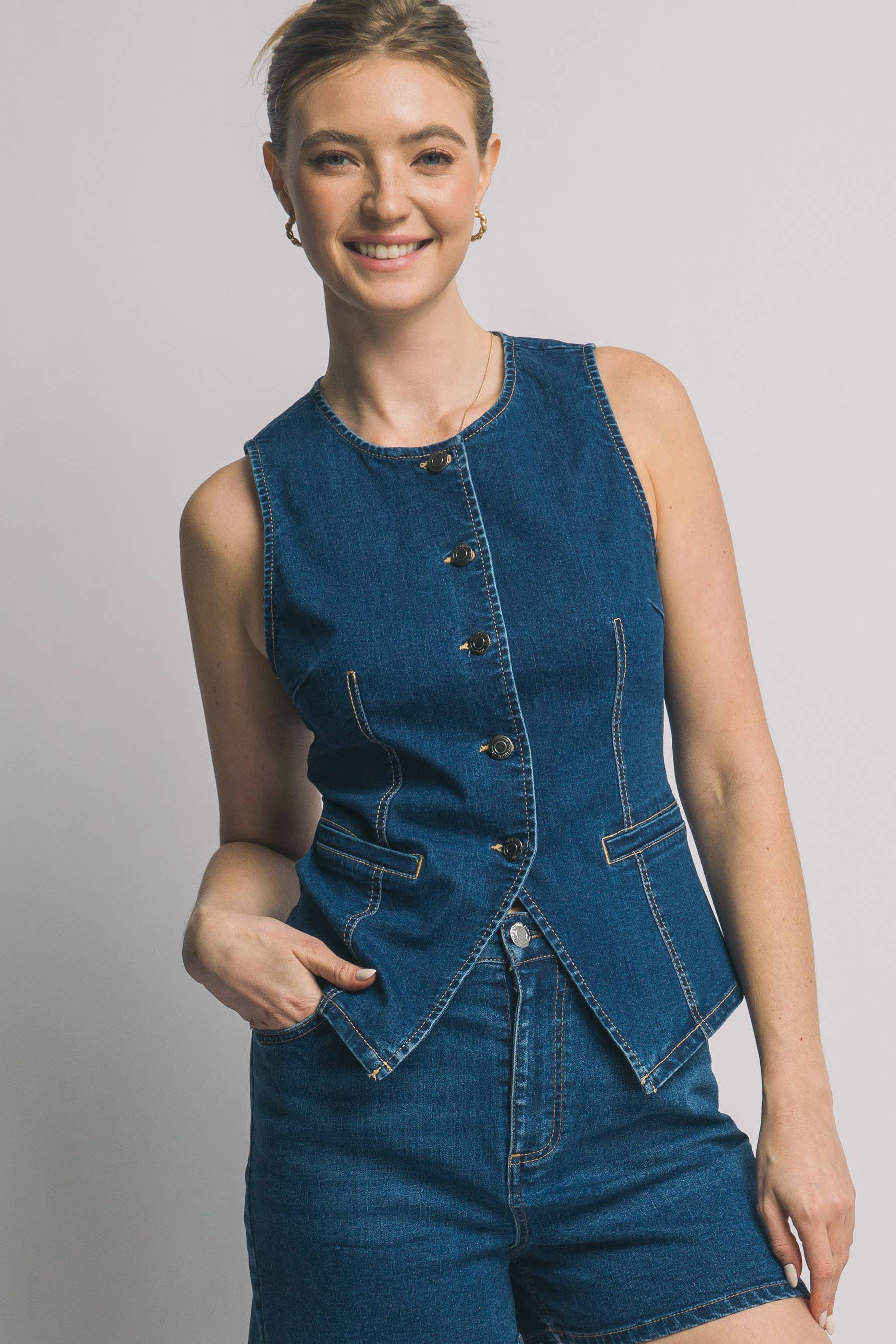 ....0206  Crew-Neck Denim Vest SI-29472