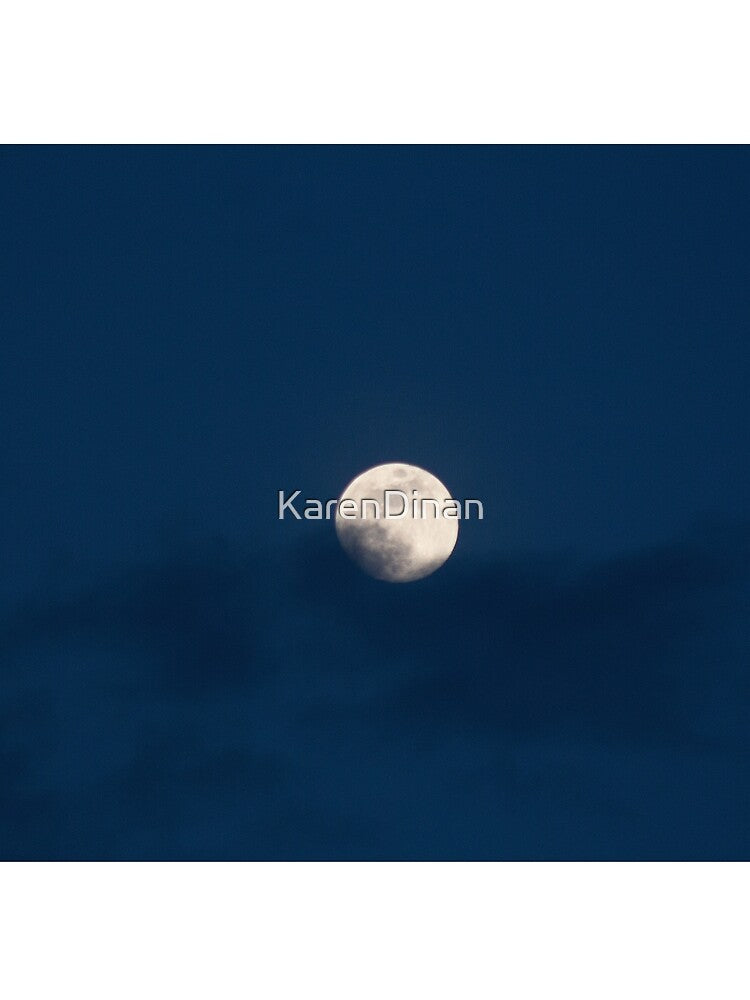 Full Moon by KarenDinan