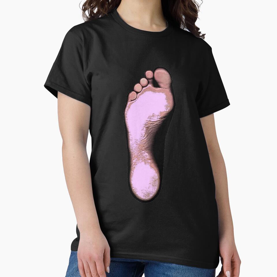 Pink foot in minimalist graphics by WRECZ
