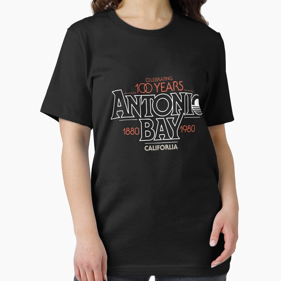 ANTONIO BAY - VINTAGE trending by PhetKoetphon