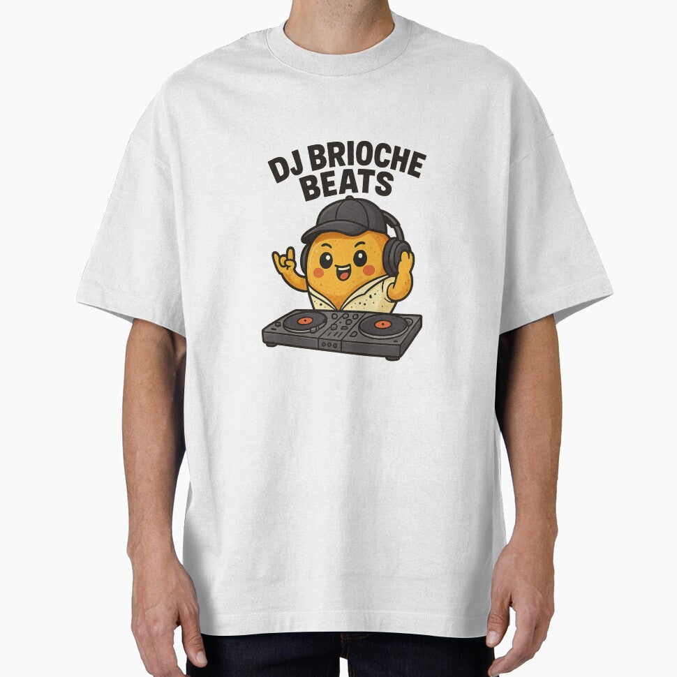 DJ Brioche Beats – The kawaii turntable star by ReineDingo