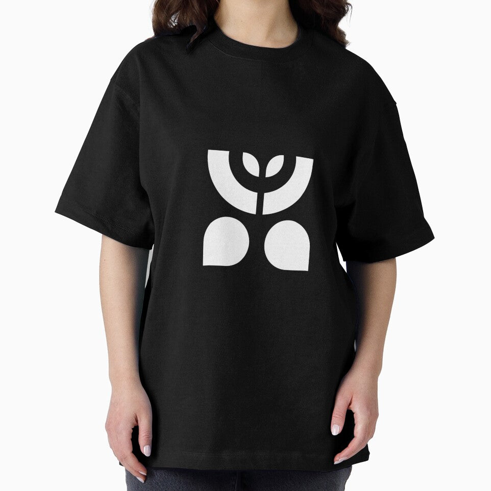 Minimalist T-Shirt Designs | Clean & Simple Style by Reichcorp